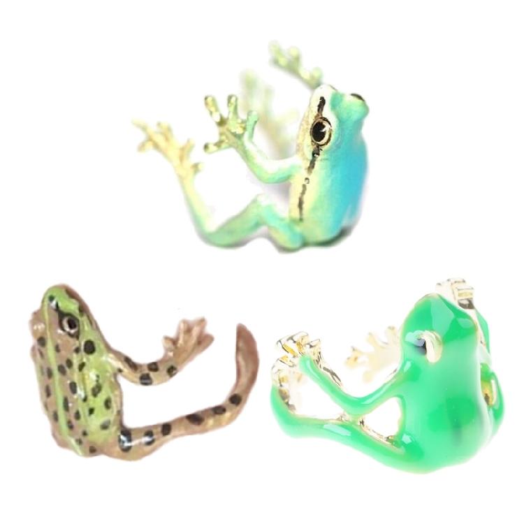 Eye Catching Tree Frogs Ring Allergy Free Alloy Finger Ring Adjustable Size Ring Stylish Jewelry for Men and Women