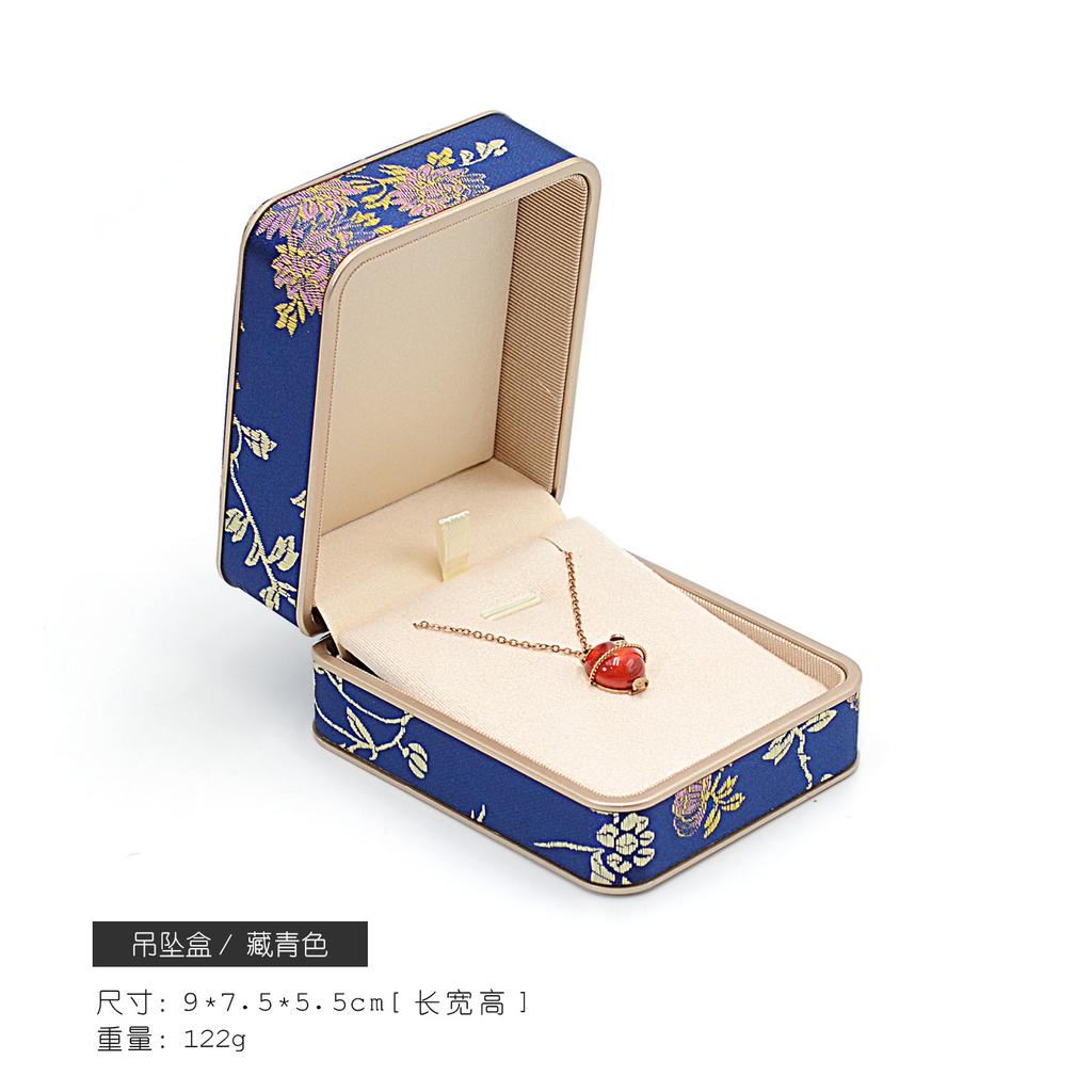 Chinese Style Embroidered Ring Bracelet Pendant Necklace and Jewelry Packaging Box Available in Multiple Sizes and Colors Simple