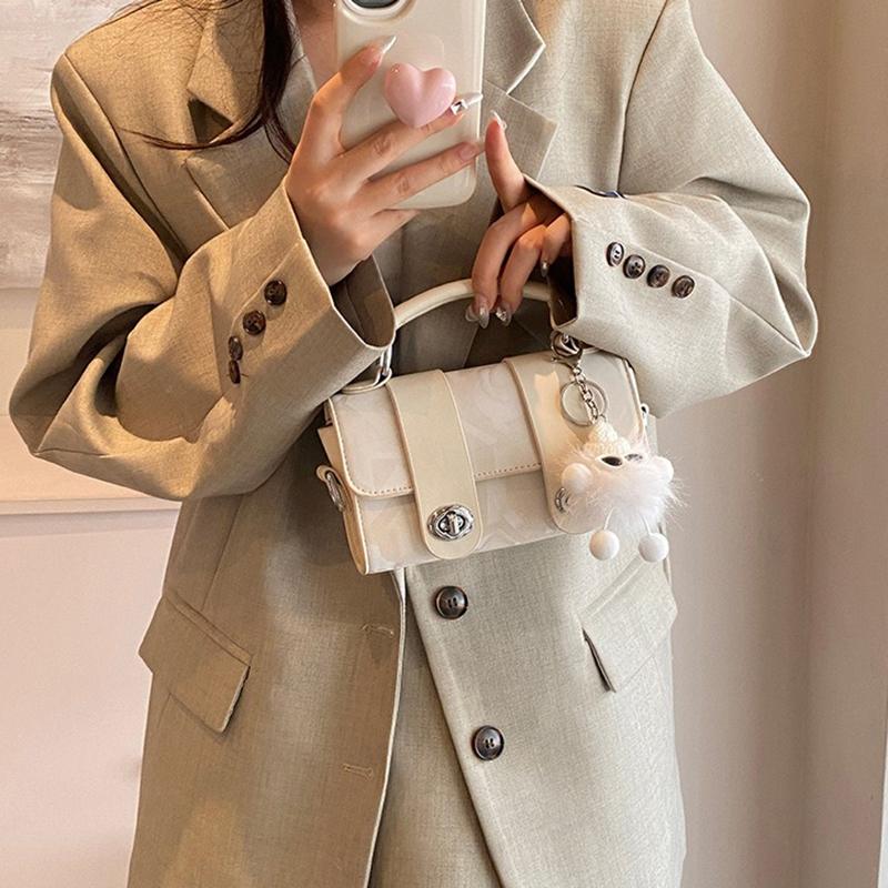 This Year's Popular Bags for Women 2024 Spring and Summer New High-end Portable Small Square Bags Trendy Versatile Shoulder Bags