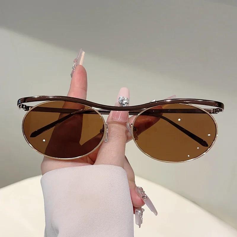 KAMMPT Vintage Oval Sunglasses New Fashion Metal Rim Gradient Outdoor Casual Shades Women Trendy Brand Design Sun Glasses