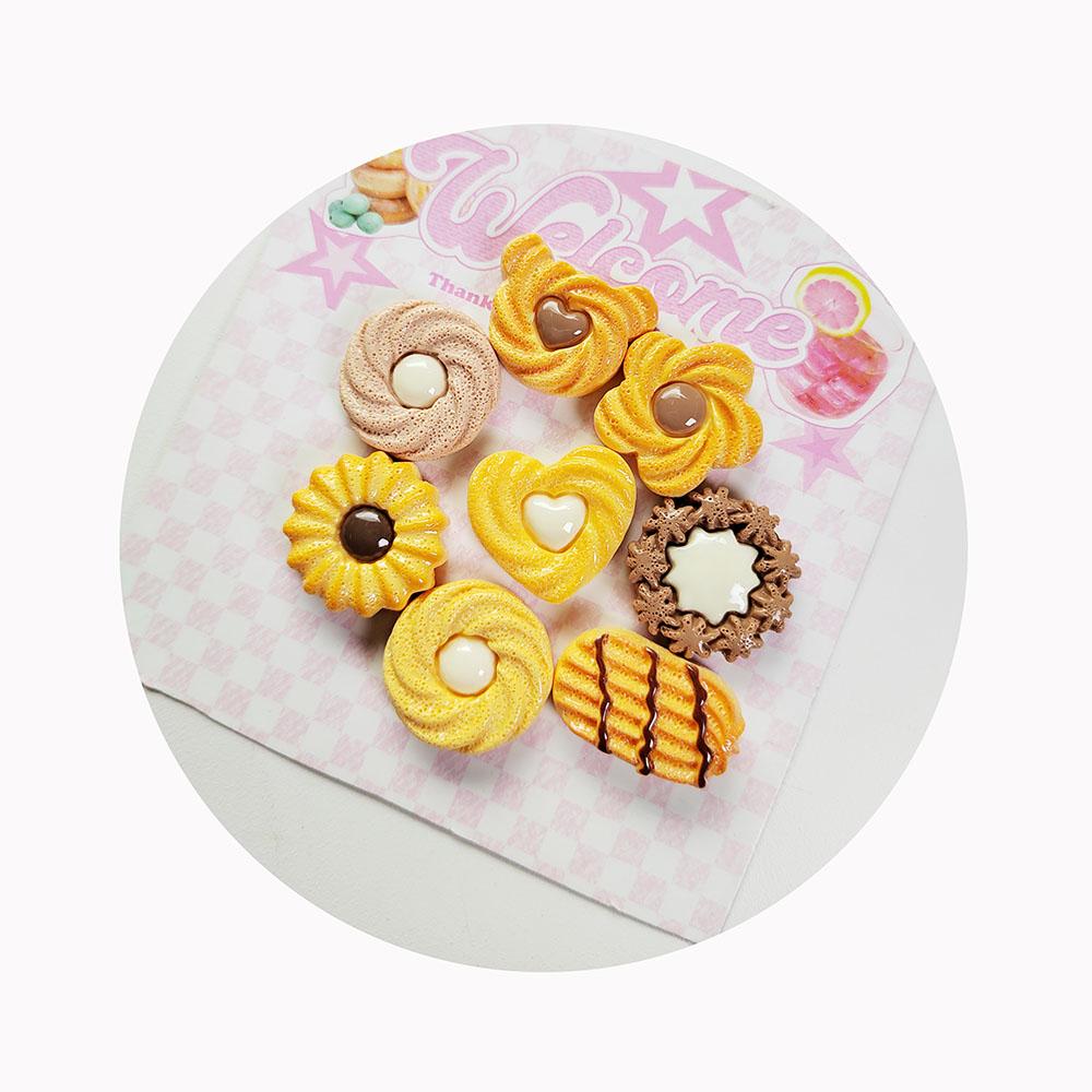 Kawaii Simulation Food Cookies Flatback Resin Cabochons Kids Doll House DIY Headwear Accessories Scrapbook Decor