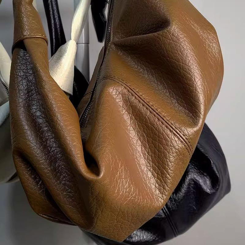 Torba pierożek z miękkiej skóry retro o dużej pojemności, styl leniwy, casualowa, wszechstronna, rożek, na ramię, listonoszka