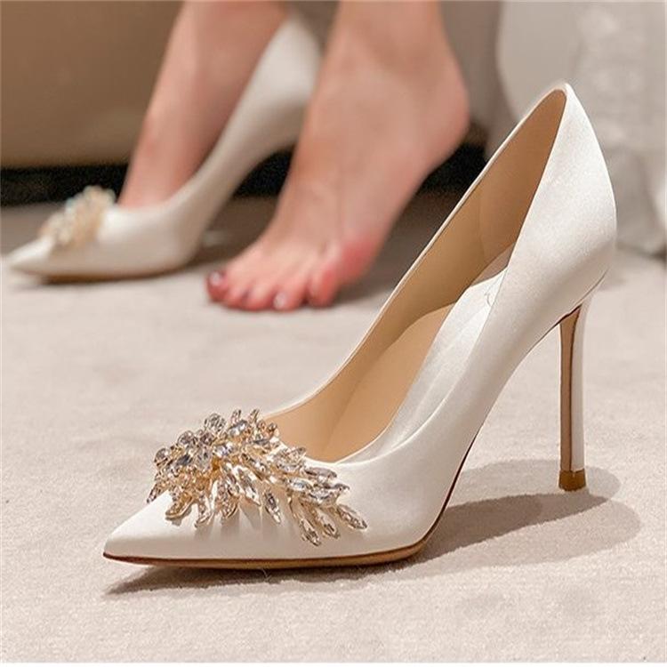 Fashion Gold Heels Fine Heeled Shoes Sexy Pump 2024 All-Match Slip On Sandals Ladies Pointed Wedge Lace-Up Stiletto Crossdressers Cryst