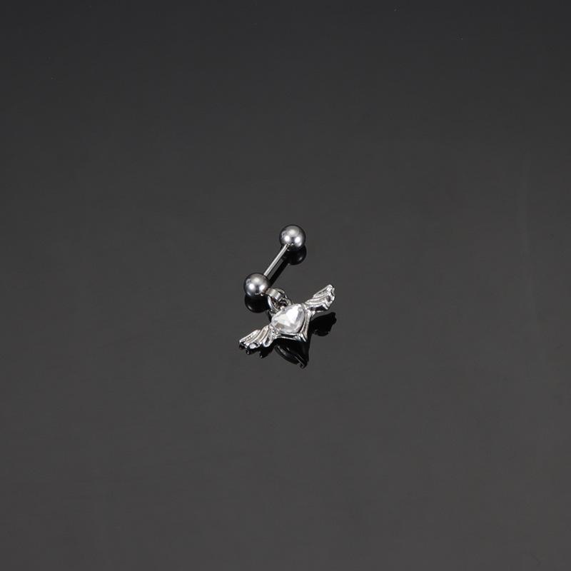 Zircon Heart-shaped Ear Barbell with Sweet and Cool Chain Wings Earrings, Titanium Steel Little Angel Wings Stud Earrings