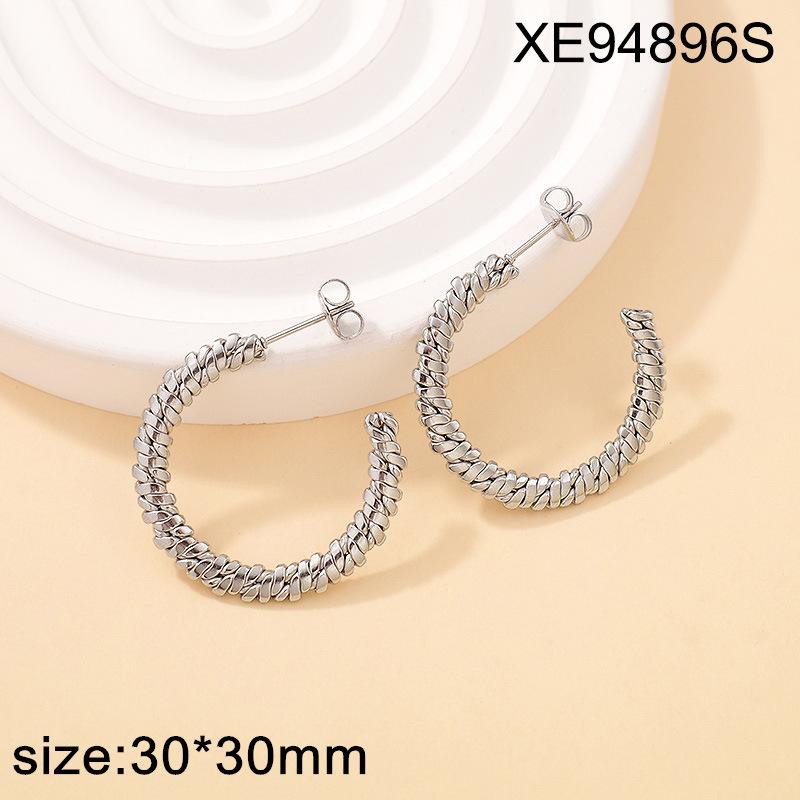 18K Gold-Plated European Titanium Twist Earrings: Fashionable, Versatile, Light Luxury Design