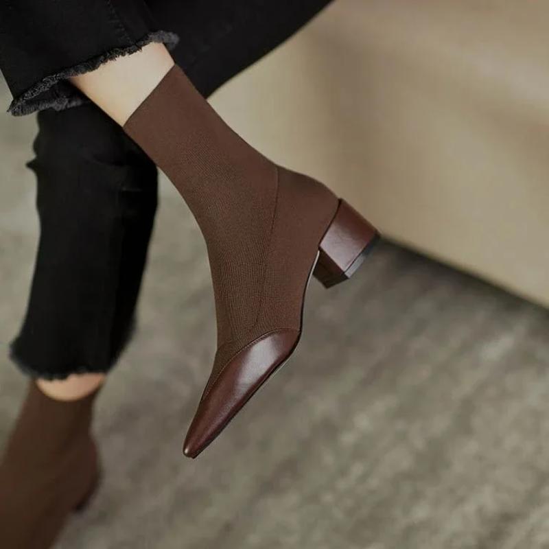 Fashion British Style Thin and Thin Women's Boots Pointed Toe Thin Side Zipper Black Nude Boots Women 2024 Spring and Autumn New Leisure
