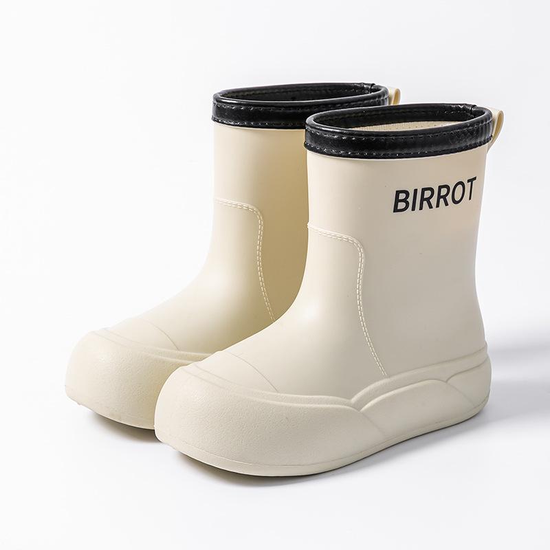 Water shoes Japanese flat rain boots rain shoes girls short tube anti-medium tube water boots