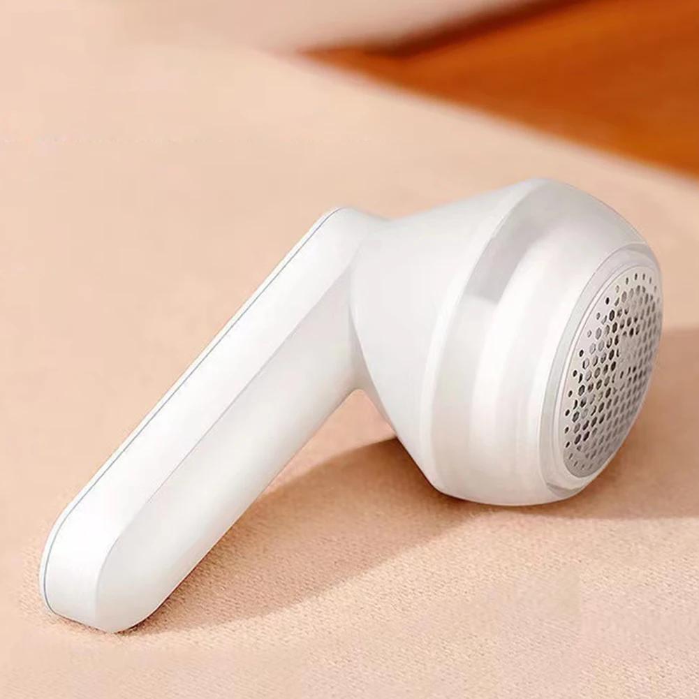 Electric Lint Remover Electric Pellet Fluff Remover USB Rechargeable Debobbler Clothes Shaver Detachable Case for Home Travel
