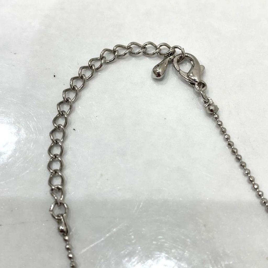 Used pearl necklace silver