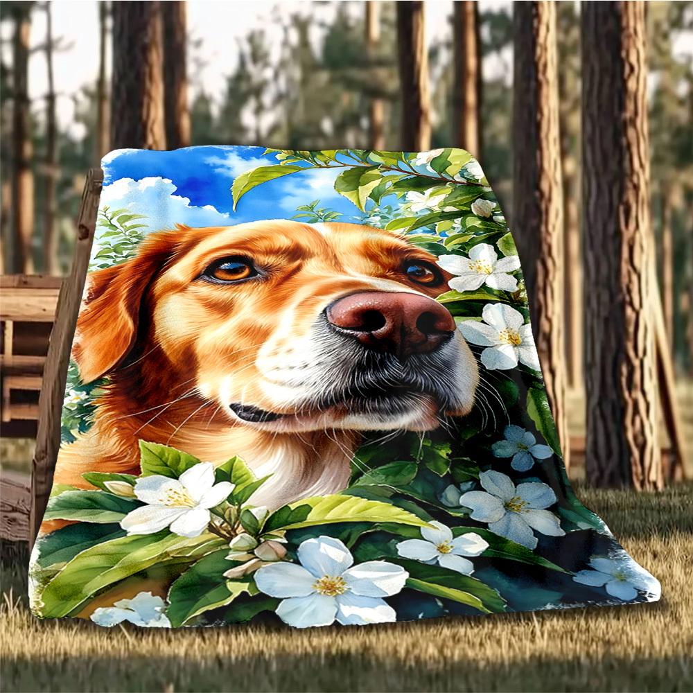 1pc Golden Retriever Outdoor Flannel Blanket , Machine Washable Perfect Gift for Birthday , Holiday Travel Accessory , Durable Material