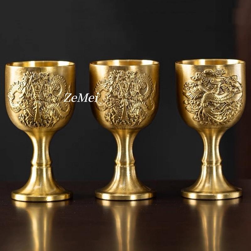 1ks Vintage bronzový pohár, Lehký luxusní sklenice na vodku, Rytina s texturou draka a fénixe, Dárková dekorace do domácnosti