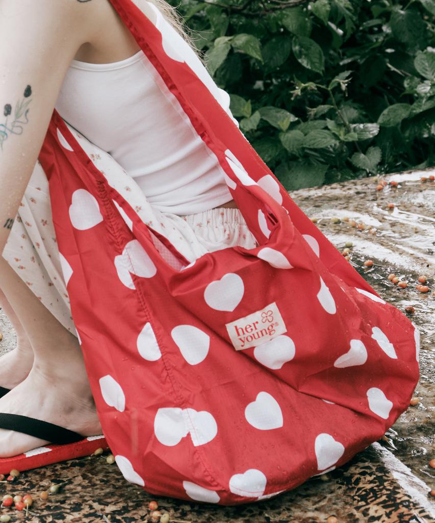 Heryoung Helen Packable Nylon Bag (Berry)