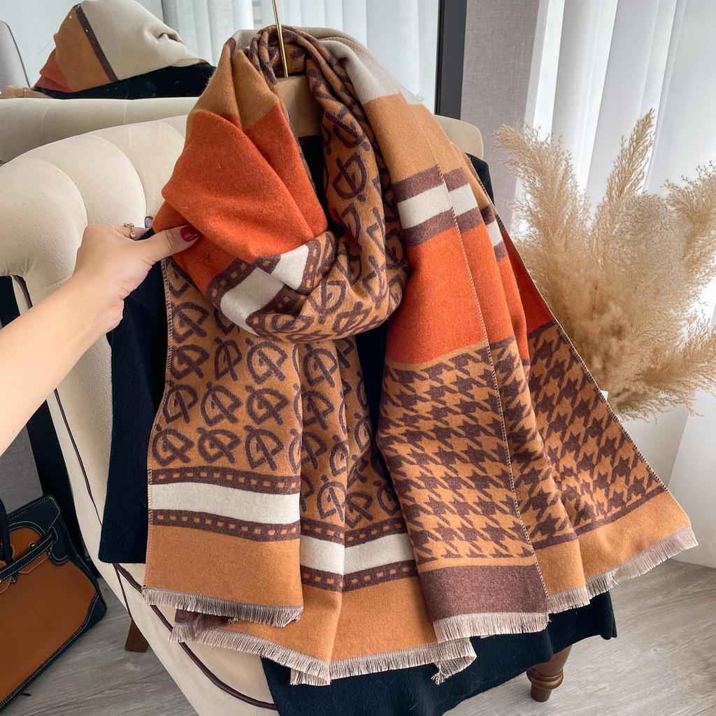 Letter Imitation Cashmere Scarf Female Internet Celebrity Korean Version Warm Scarf Versatile Shawl Color Matching Popular Scarf