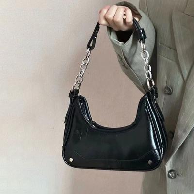 French Niche New Spring and Summer Personalized Chain Bag Fashionable Portable High-end Versatile Shoulder Messenger Bag