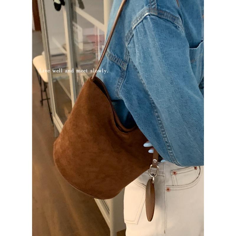 High-end Underarm Bag, Large-capacity Suede Bucket Bag, Simple Single-shoulder Bag