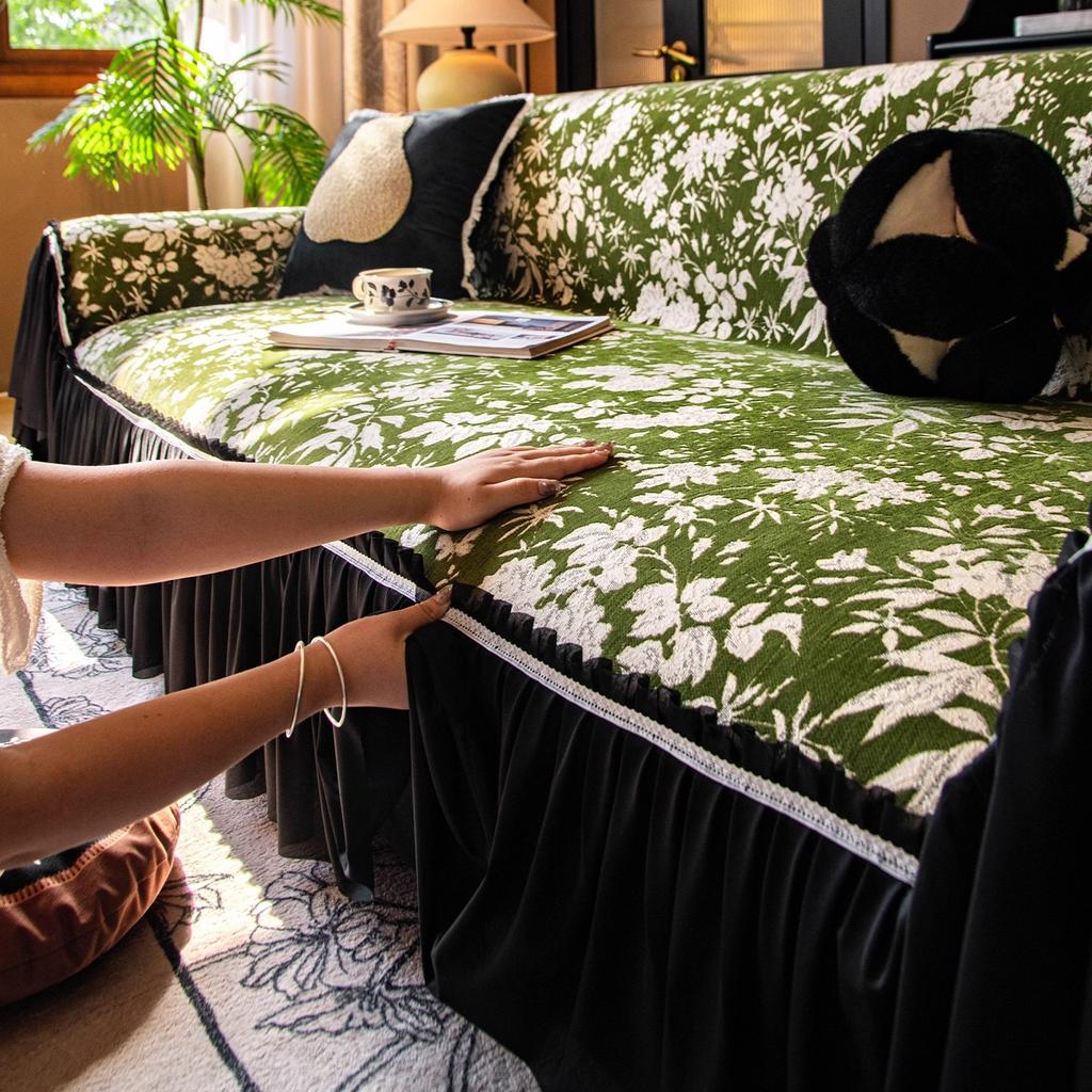 A whole full-cover chenille sofa towel 2025 new four-season universal lazy straight row sofa cover, anti-cat scratch