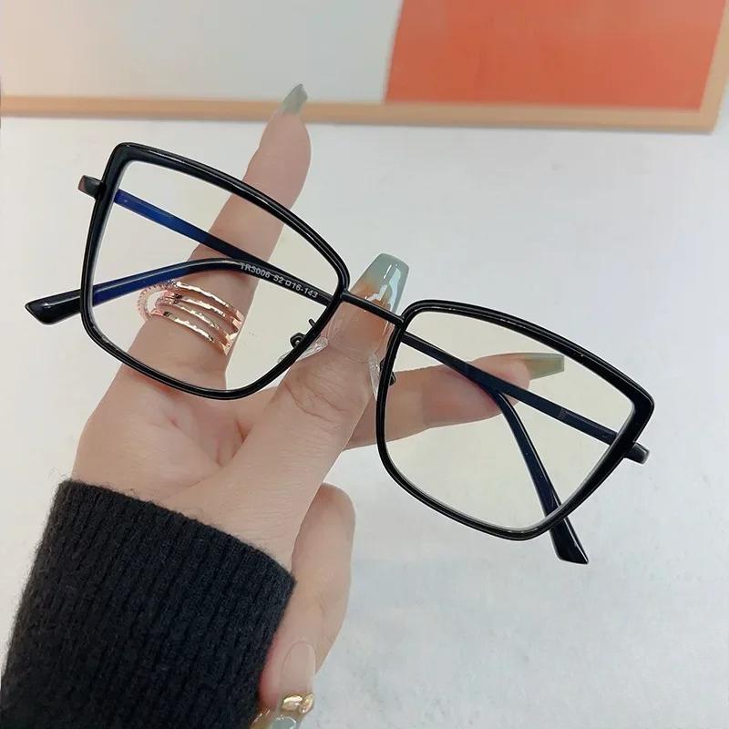 Korean Women Fashionable Oversized Eyeglasses Frame Anti Blue Light Glasses Myopia Glasses Frame Flat Lens Men Gafas