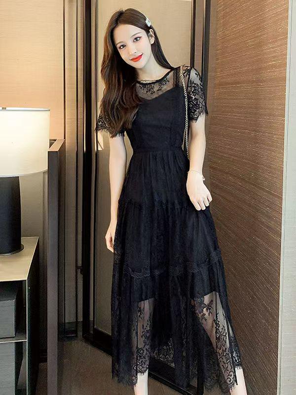Black Hollow Mesh Lace Short-Sleeve Dress – Retro & Alluring French Style, Slimming Waist-Cinching Design for the Mature Woman.