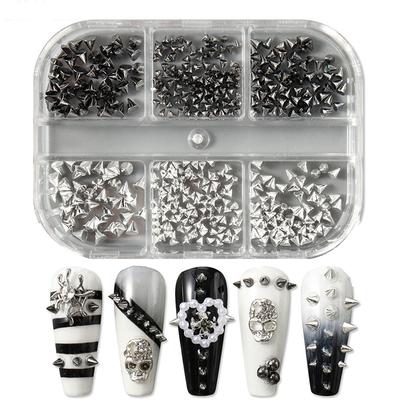 6 Fack Punk Rock Mini Metallnit Nagelberlocker Kon Blandade Storlekar Nagelkonst Nitar 3D Stilfulla Spetsar Nageldekoration DIY Manikyr Tillbehör