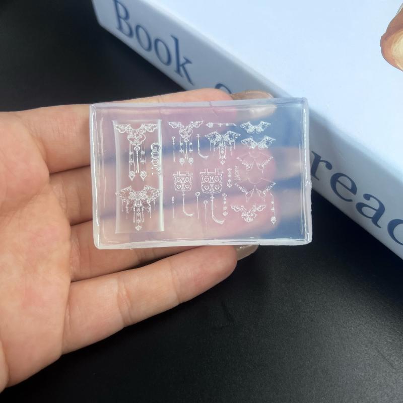 

3D Силиконовый Молд для Ногтей Бабочка Цветок Сладкий Бант Цепочка из Бусин Прозрачные Шаблоны для Ногтей DIY Декор для Нейл-Арта Инструменты для Дизайна Маникюра