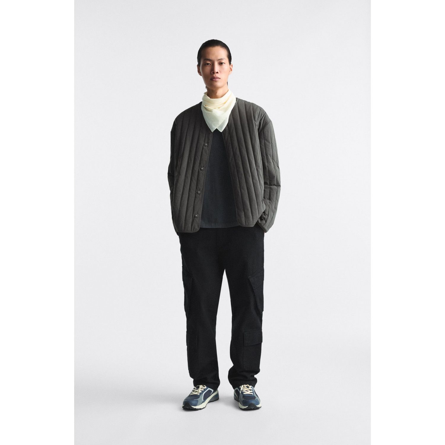 

CARGO TROUSERS