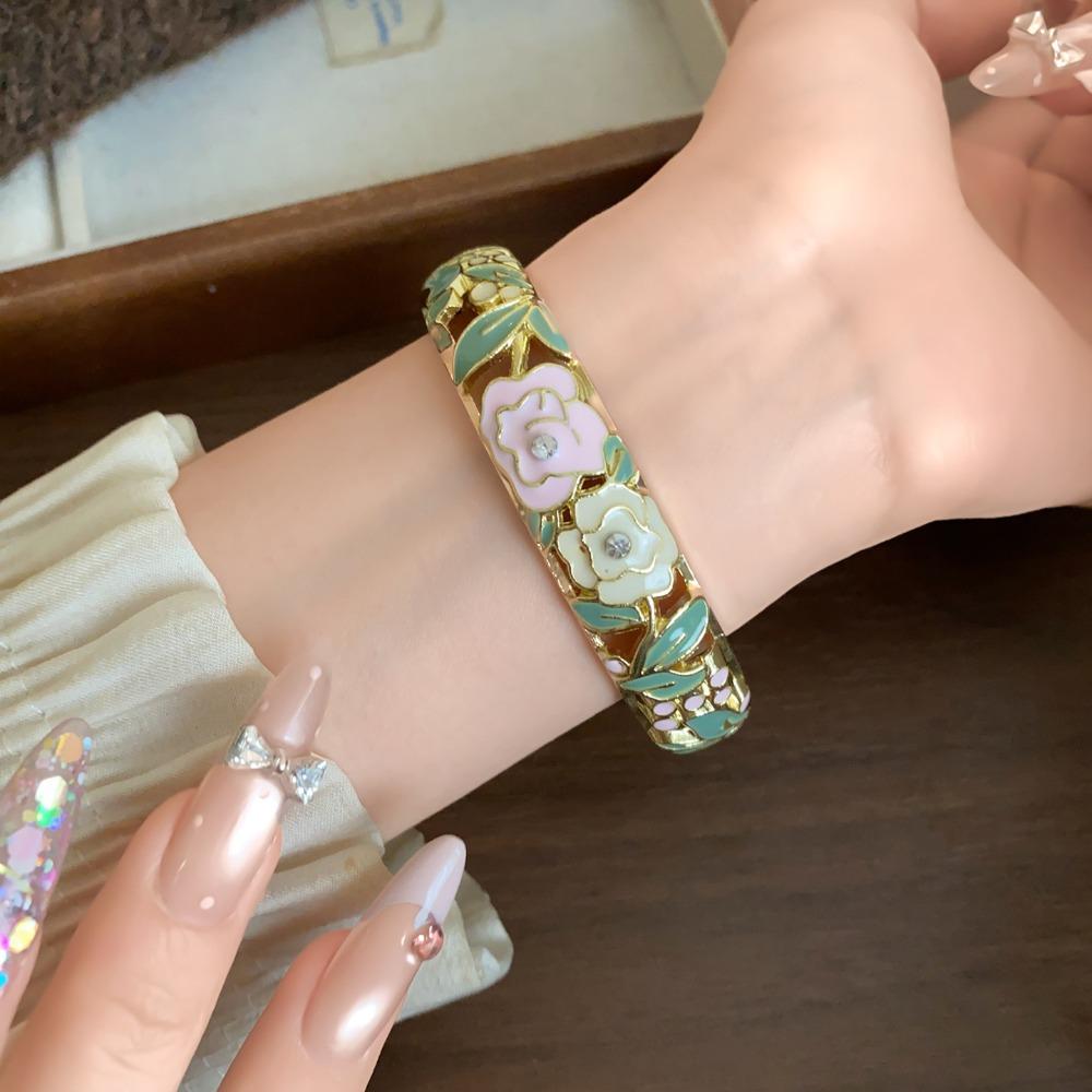 Traditional Chinese Flower Bangle Enamel Women's Hand Bracelet Vintage Cloisonne Bangle Ladies