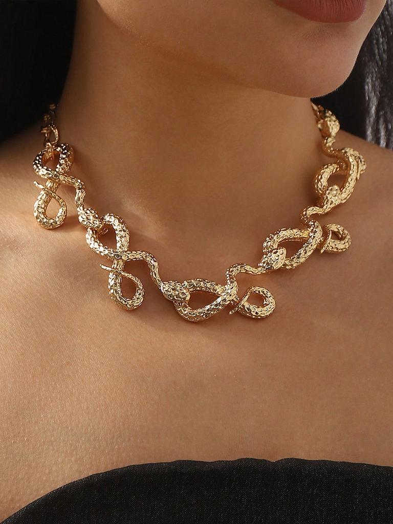 عقد عصري لمجوهرات النساء