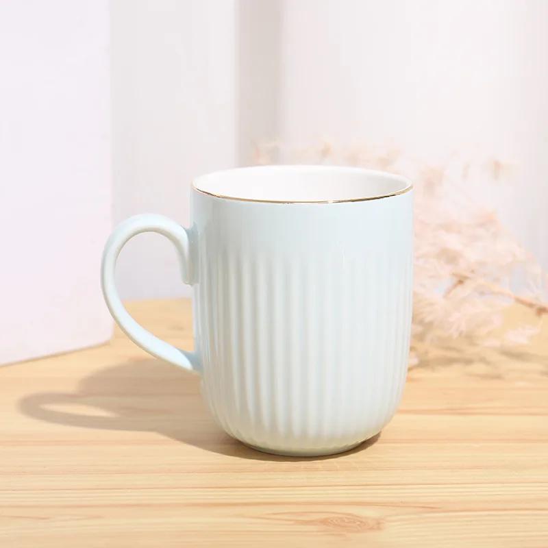 Hochwertige vertikale Streifen Keramikbecher Kaffee Tee Tassen Kaffee Paar Geschenk Original Tassen Kostenloser Versand Tasse für Tee Drinkware
