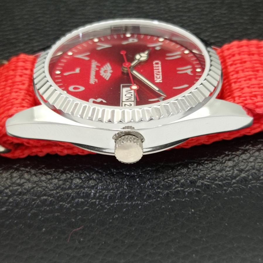 JAPANISCHE ÜBERHOLTE CITIZEN HERRENUHR 8200 AUTOMATIK ARABISCH ROTES ZIFFERBLATT a426226-2 RL620c-a426226