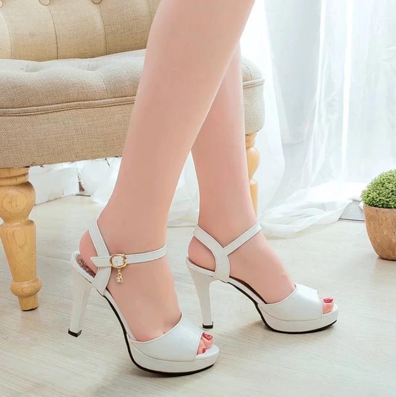 

Весенне-осенние новые европейские и американские туфли на высоком каблуке-платформе с квадратным носком, сексуальные, с острым носком, модные женские туфли с неглубоким вырезом 35