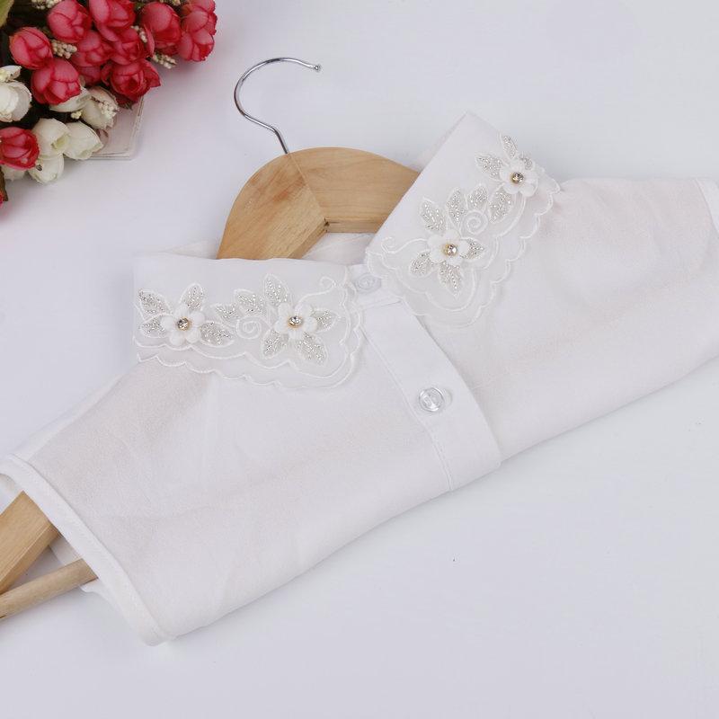White Embroidery Fake Collar for Womens New Removable Fake Shirt Collar Classic Women Half Shirt Detachable Lace Collar