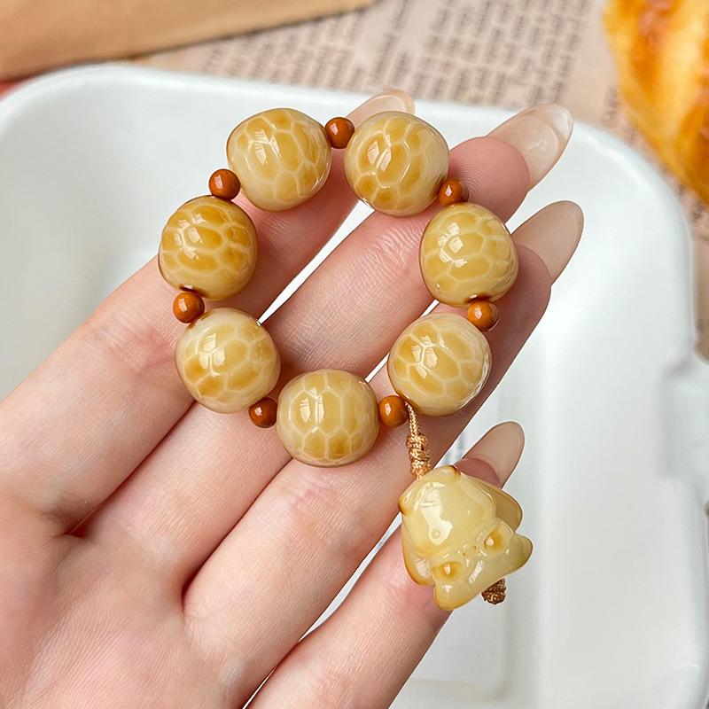 

Bodhi Root Carved Wealth to the World Bracelet, Fingertip Stress Relief Turtle Shell Hand-Cranked Beads for Students to Play with 【Yuzawa12-13mm】Charco