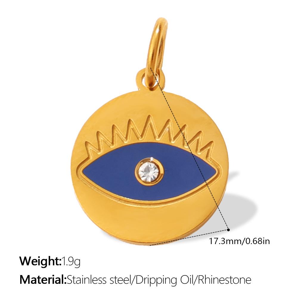 European and American retro exotic jewelry pendant golden Fatima hand evil eye element decorative pendant