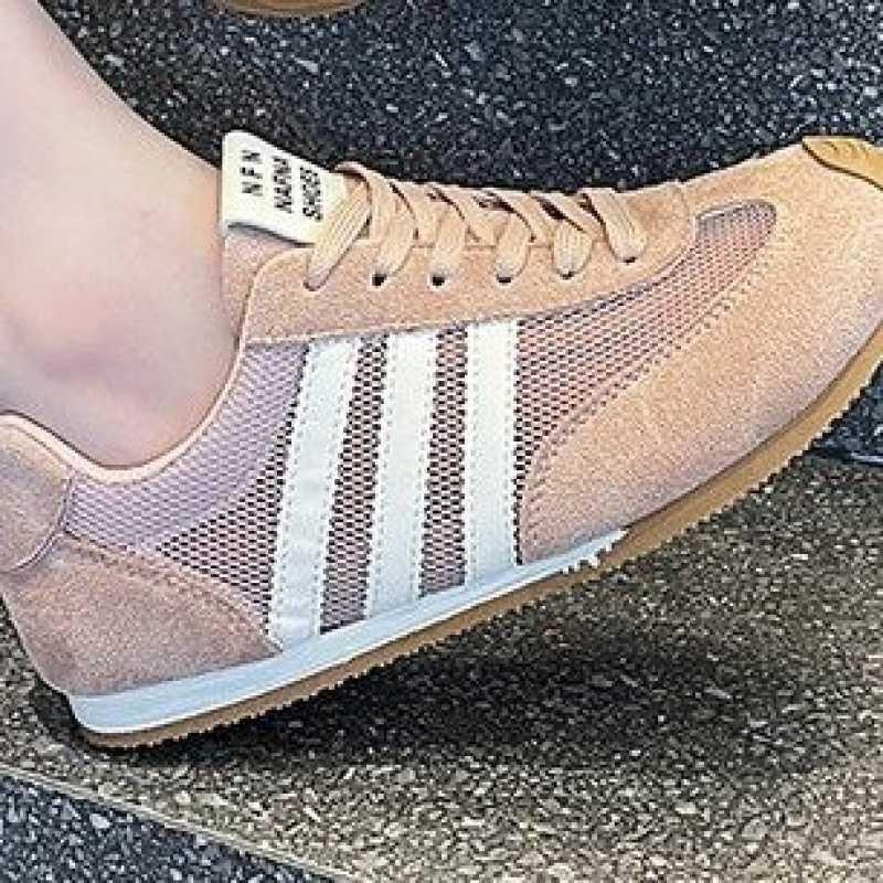 

Yellow Dexun shoes women s 2025 new popular summer mesh breathable Forrest Gump shoes versatile sports and leisure board shoes 35 рожевий