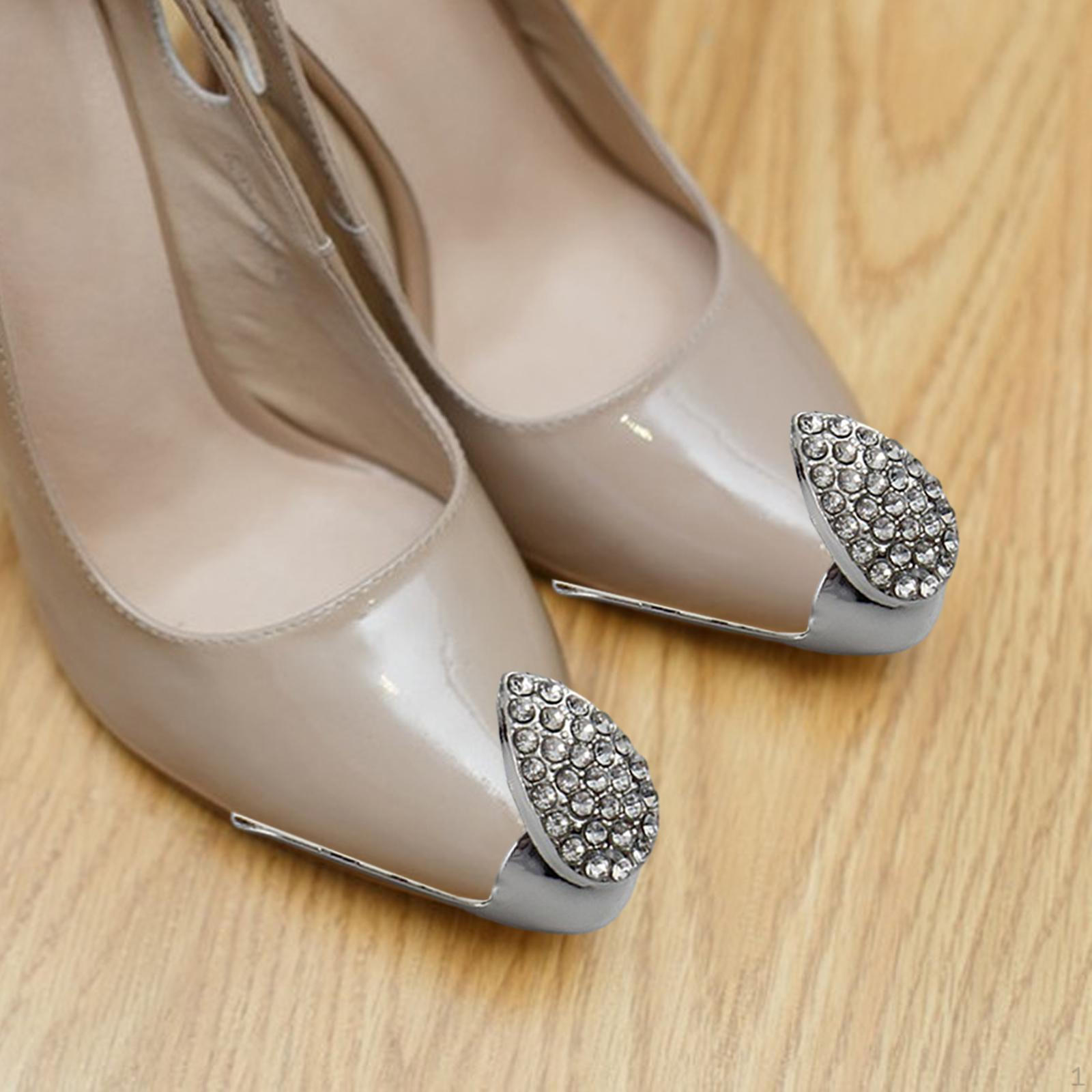 2 предмета обуви — фото 9