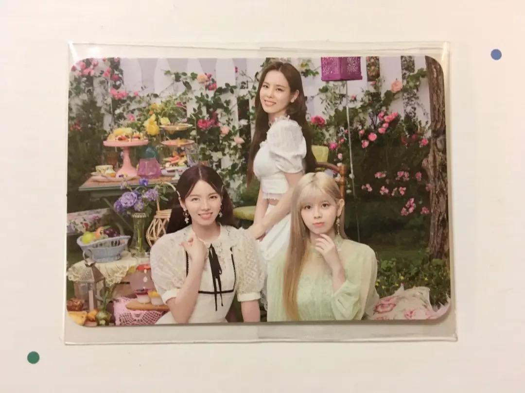 

[USED] NiziU Sea Green HMV Bonus Trading Card Unit Mako Riku Ayaka