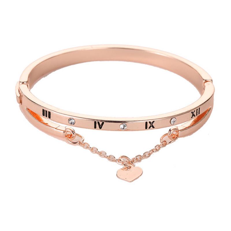 European & American Love Heart Roman Numeral Tassel Bracelet - Versatile Korean Style with Temperament