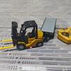 New 1/64 Mini Alloy Forklift Simulation Remote Control Engineering Vehicle Dual Remote Control Can Be Controlled By Mobile Phone