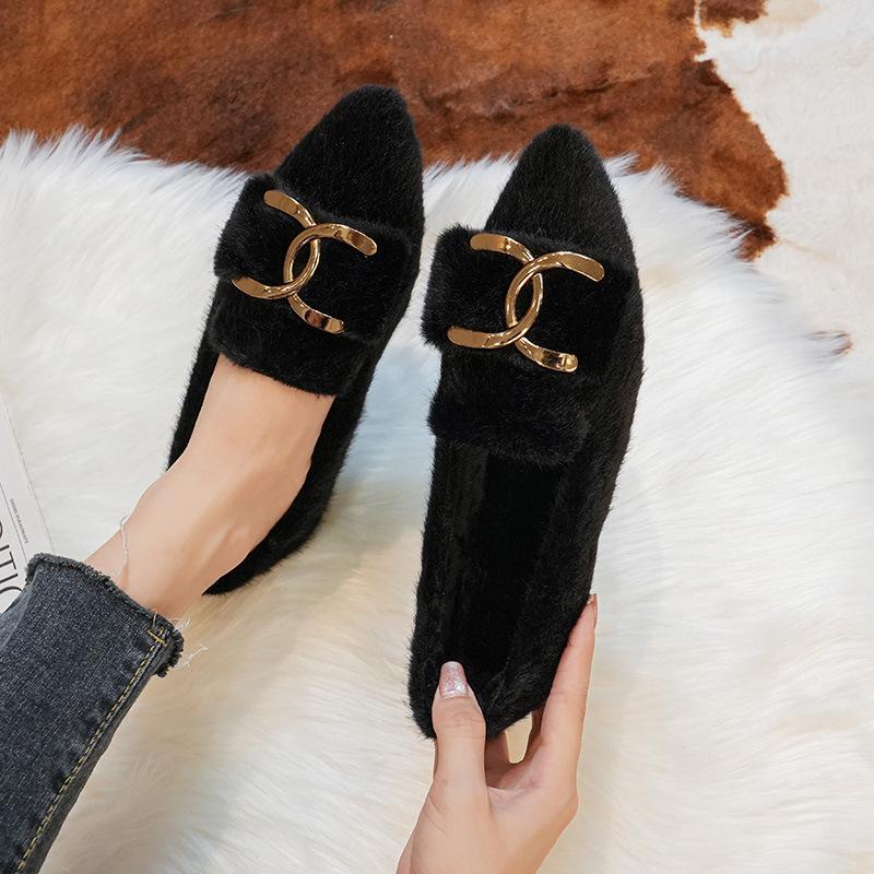 Pointed Hair Shoes Women's Winter Wear 2025 New Velvet Single Shoes Mink Hair Beanie Shoes Cotton Ladyshoes Large Size 41-43