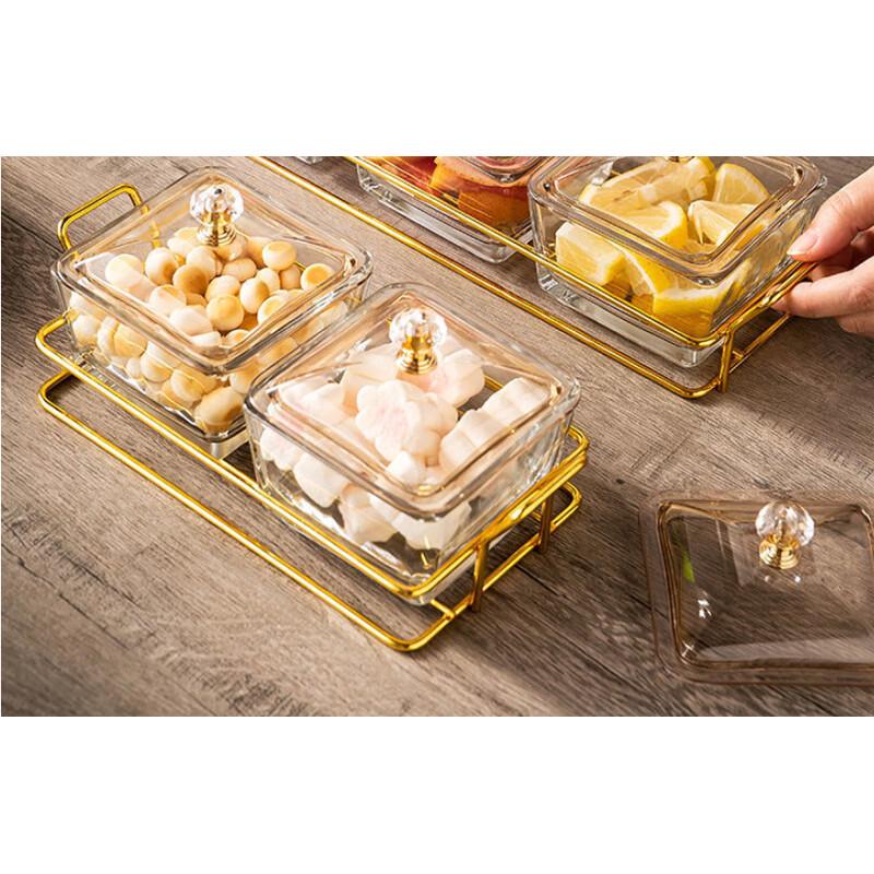 

Квадратная керамическая фруктовая тарелка с золотой отделкой и крышкой