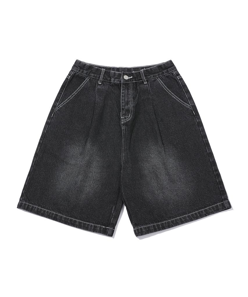 CHAMBROS Wide Non-Faded Single-Pleat Bermuda Denim Half Pants [Washed Black]