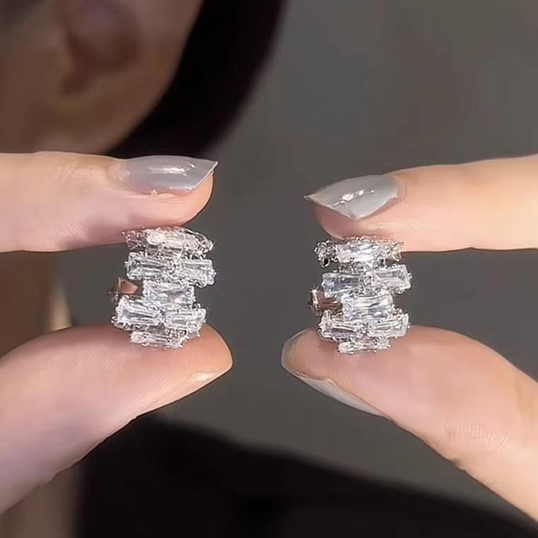 Zircon C-Shaped Stud Earrings for Women Jewelry