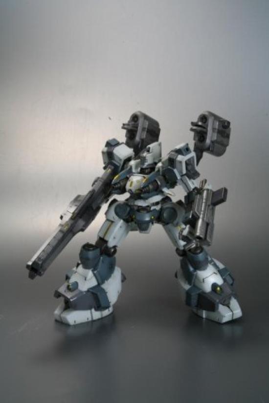 Kotobukiya Armored Core Mirage Fox Eye Scale Plastic Kit C04-ATLAS Ver. 1/72