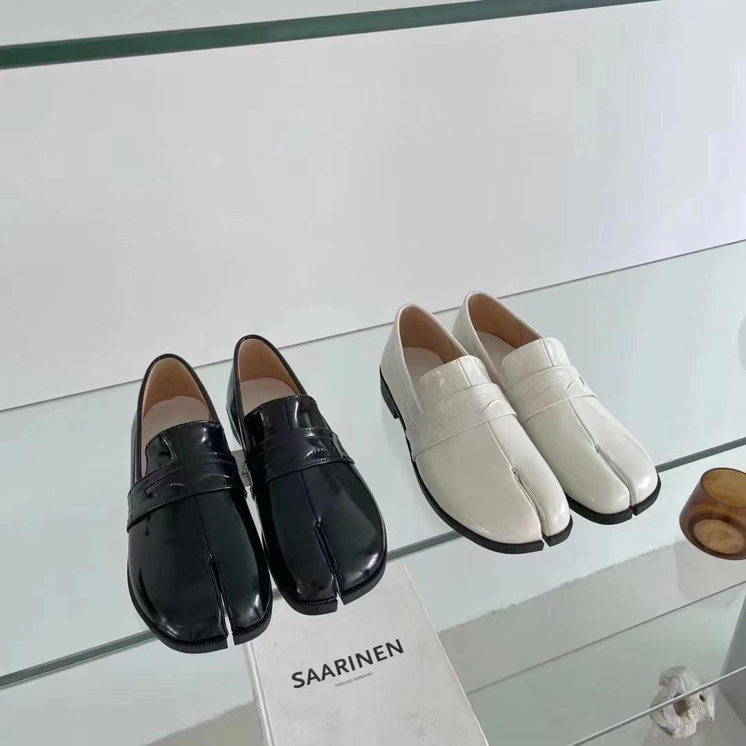 

НОВЫЕ высококачественные туфли женские из микрофибры, удобные туфли на плоской подошве с раздельным носком, мягкие мокасины, однотонные короткие женские размеры 35-39 35 чёрный