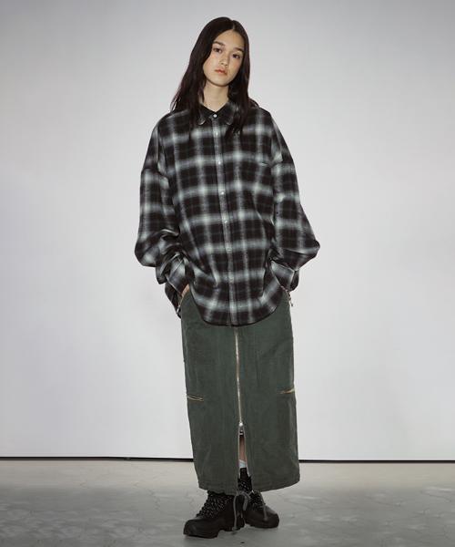 Ichidipeo Washed Two-Way Zipper Skirt_Khaki