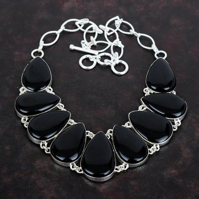 Náhrdelník z drahokamu čierneho ónyxu náhrdelník zo striebra rýdzosti 925 náhrdelník s nastaviteľnou retiazkou ručne vyrobené šperky náhrdelník najnovšieho dizajnu zásnubné dary