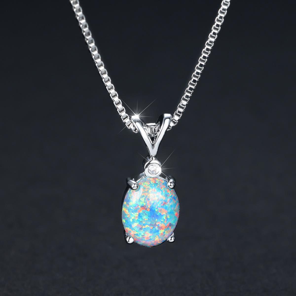 Hot Sale Oval White Orbo White Diamond Necklace Couple Pendant Temperament Clavicle Chain Jewelry