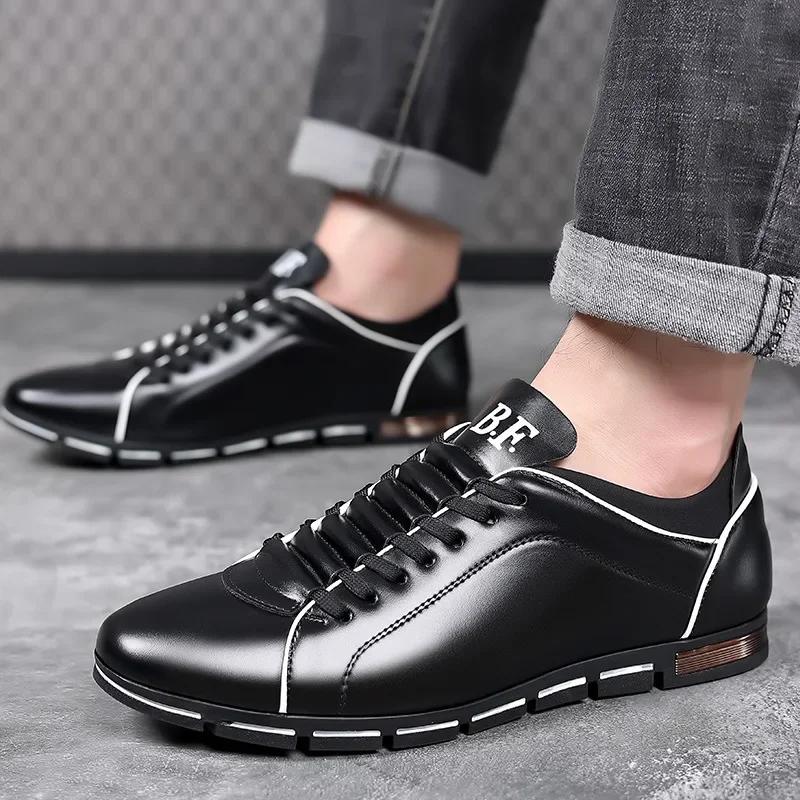 Fashion Hot Selling Leather Shoes for Men Casual Sneakers British Style Lace Up Gentlemen's Shoes Quality Male Moccasins Shoes Soft Flat