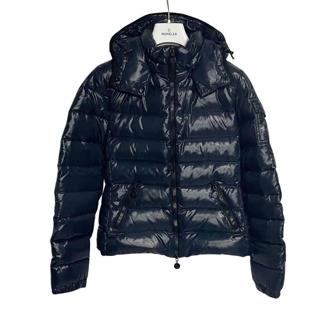 

Вживана пухова куртка MONCLER BADY Нейлон Жіноча