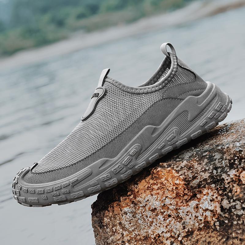 22 summer breathable mesh casual shoes outdoor travel wading hollow feet lazy hole shoes